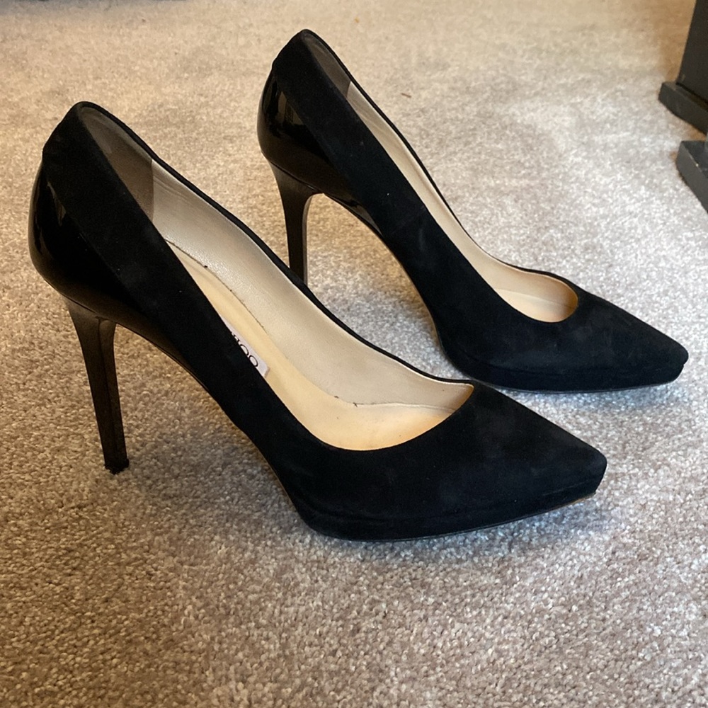 Jimmy Choo suede and patent leather closed toe heel - Picture 2 of 6